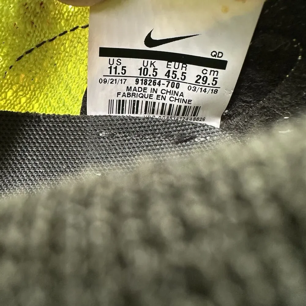 Nike Air Zoom Mariah Flyknit Racer Volt / White Men's Size 11.5 US 918264-700